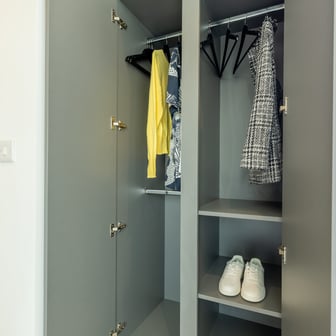 Gold Skyline En Suite - Image 4